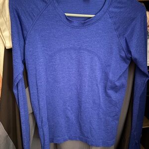 Lululemon Swiftly Tech waist length